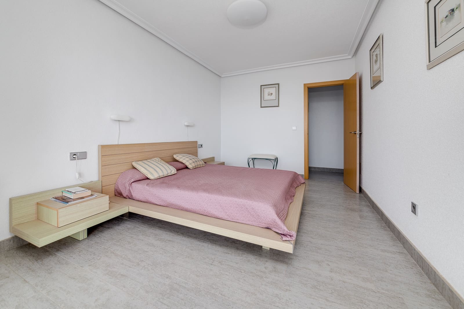 4 bedroom Villa for sale in Ciudad Quesada with pool garage - € 840,000 (Ref: 7486327)