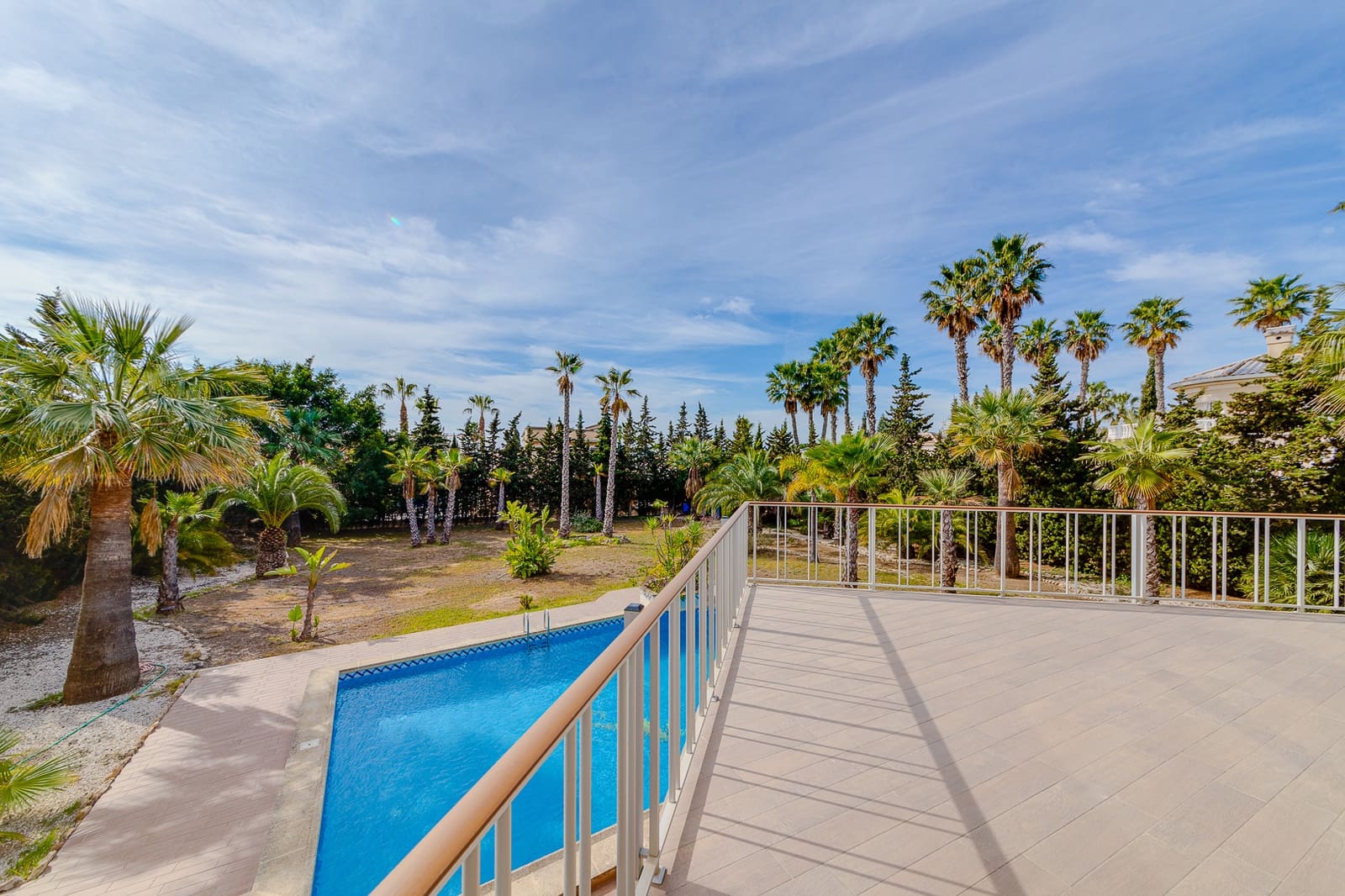 4 bedroom Villa for sale in Ciudad Quesada with pool garage - € 840,000 (Ref: 7486327)