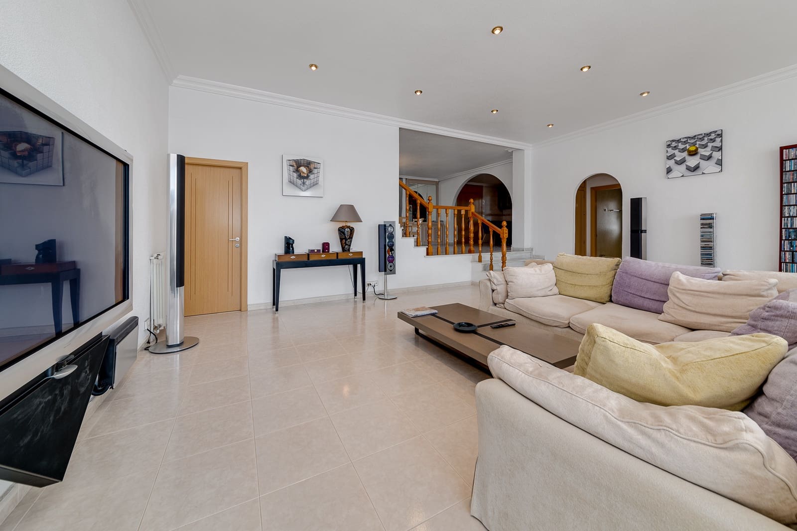 4 bedroom Villa for sale in Ciudad Quesada with pool garage - € 840,000 (Ref: 7486327)