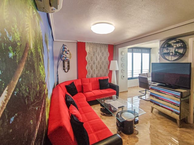 Apartamento de 2 habitaciones en La Mata, Torrevieja en venta con piscina garaje - 329.000 € (Ref: 7504223)