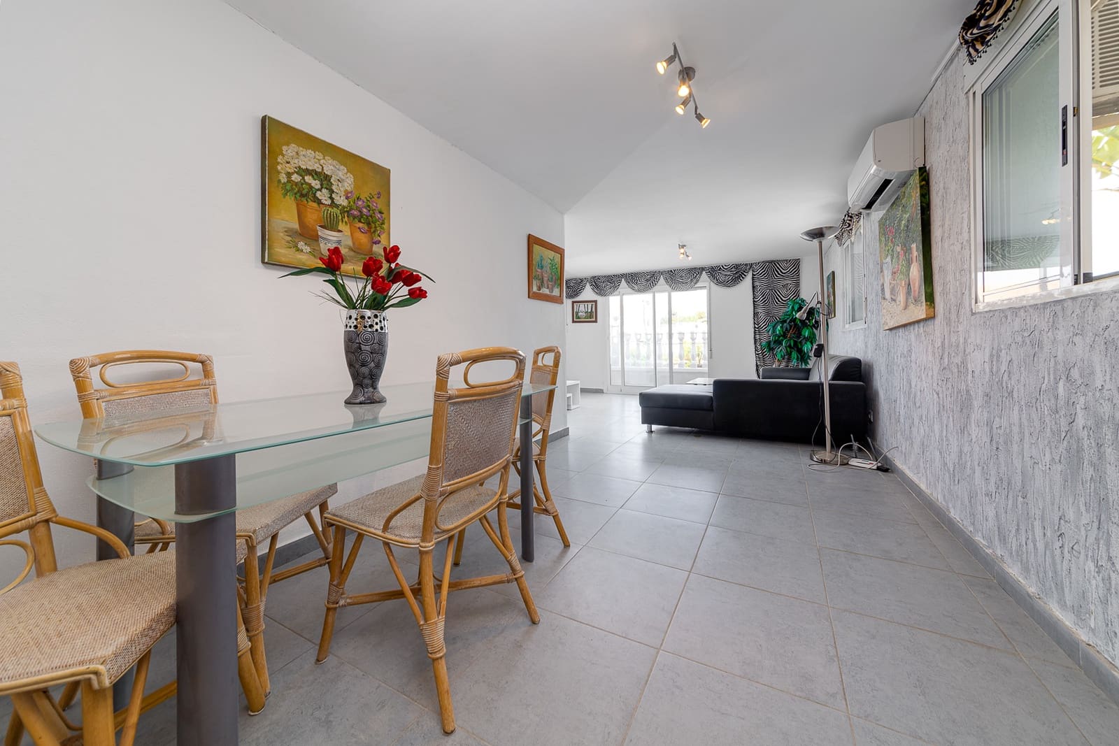 7 sovrum Villa till salu i La Escuera med pool garage - 715 000 € (Ref: 7525067)