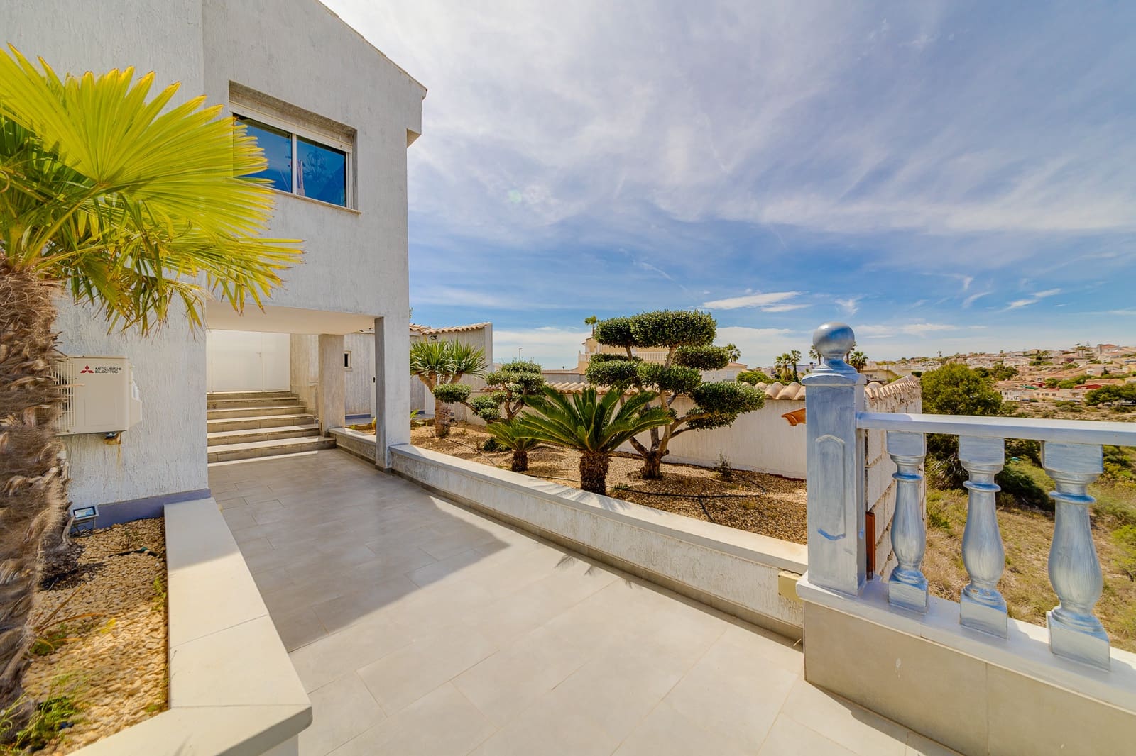 7 sovrum Villa till salu i La Escuera med pool garage - 715 000 € (Ref: 7525067)