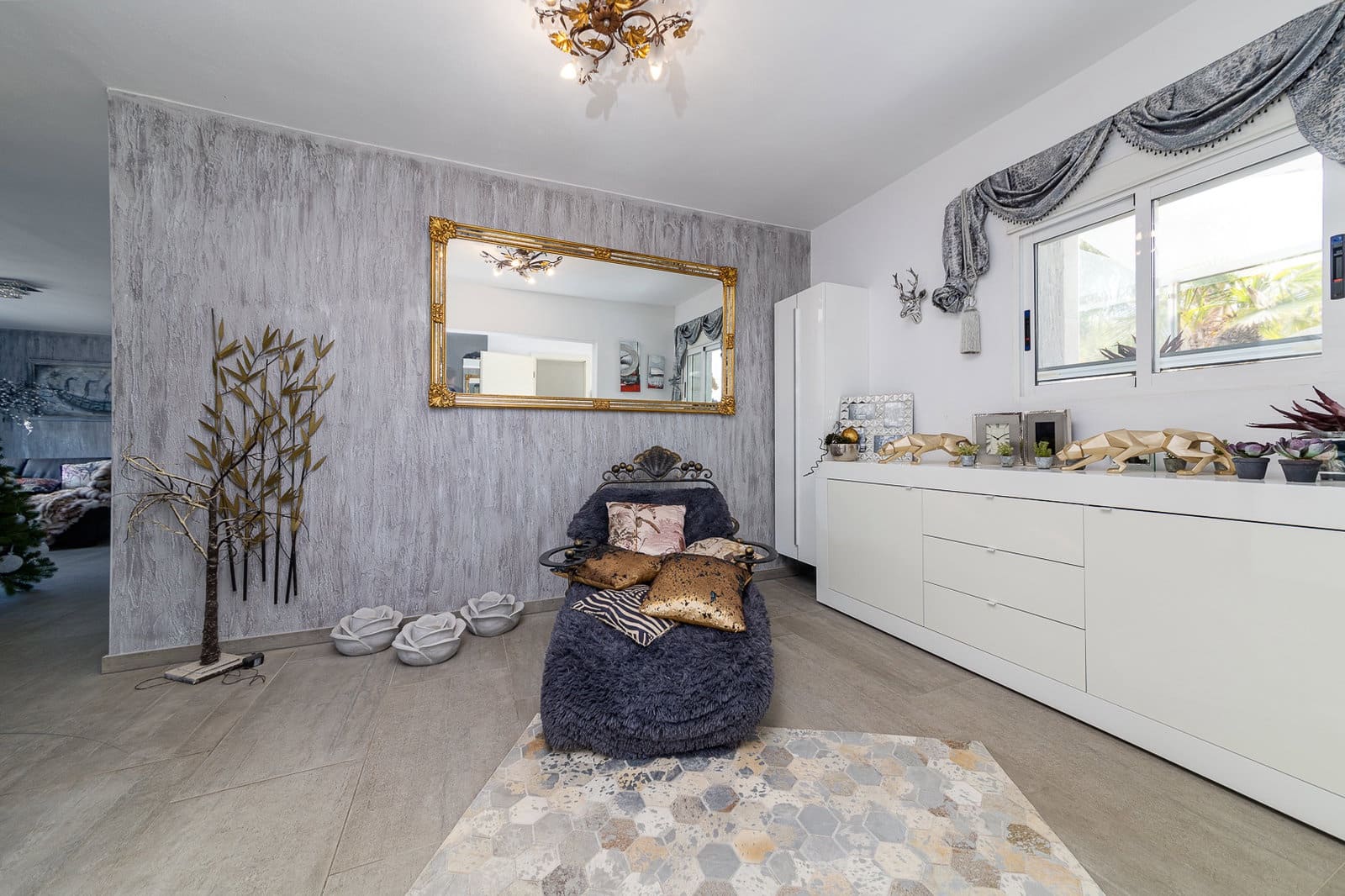7 sypialnia Willa na sprzedaż w San Fulgencio z basenem garażem - 715 000 € (Ref: 7525067)