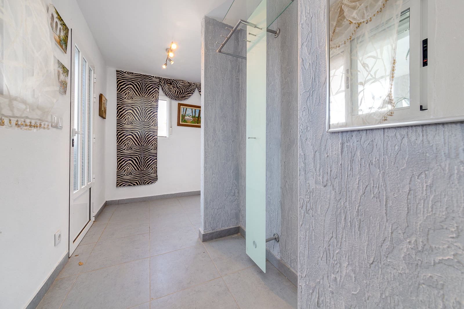 7 sypialnia Willa na sprzedaż w San Fulgencio z basenem garażem - 715 000 € (Ref: 7525067)