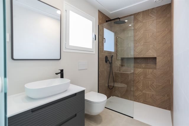 3 Zimmer Villa zu verkaufen in Pilar de la Horadada mit Pool - 469.000 € (Ref: 7616170)