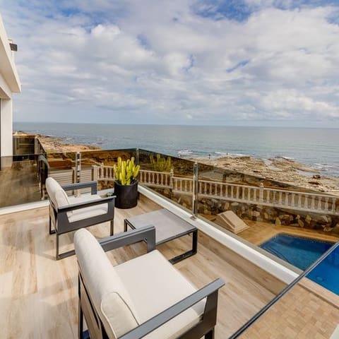 4 soveværelse Villa til salg i El Chaparral - La Siesta - La Torreta, Torrevieja med swimmingpool garage - € 990.000 (Ref: 7760889)