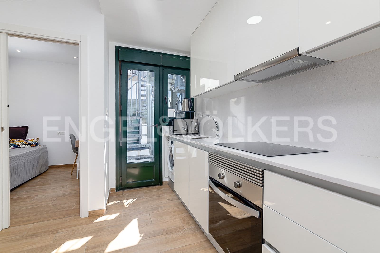 2 bedroom Apartment for rent in Orihuela Costa with pool garage - € 950 (Ref: 7772479)