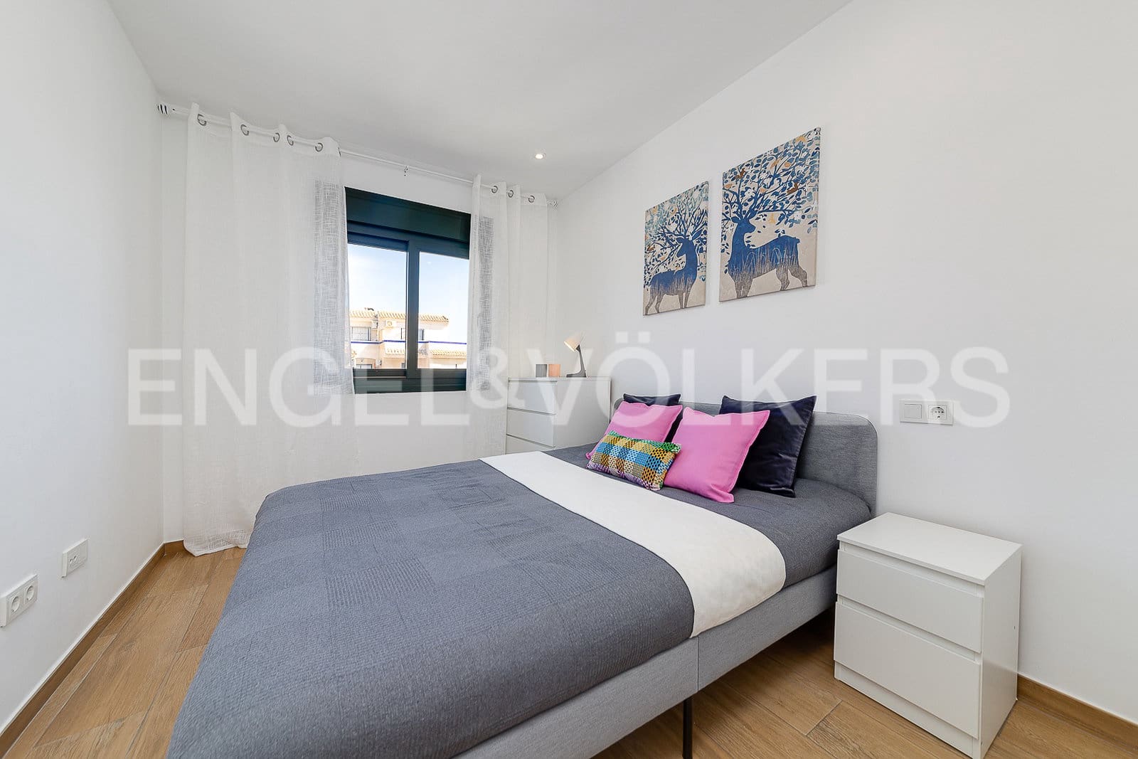 2 bedroom Apartment for rent in Orihuela Costa with pool garage - € 950 (Ref: 7772479)