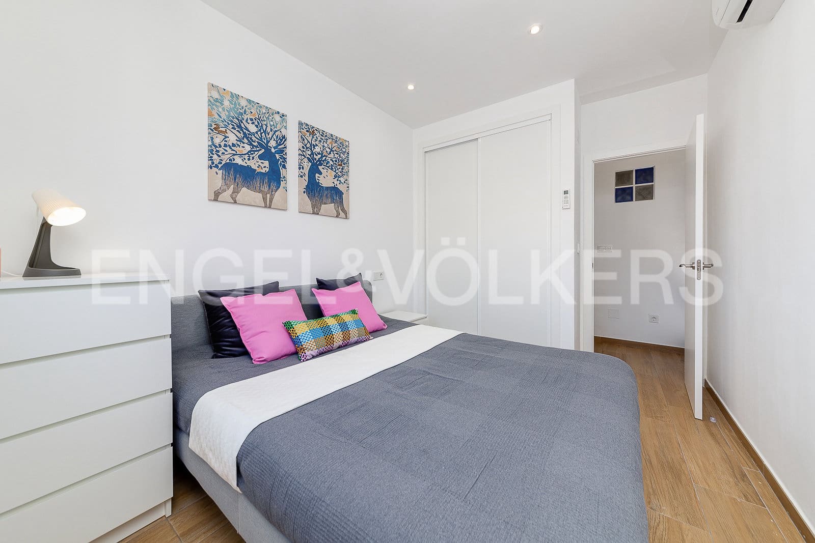 2 bedroom Apartment for rent in Orihuela Costa with pool garage - € 950 (Ref: 7772479)