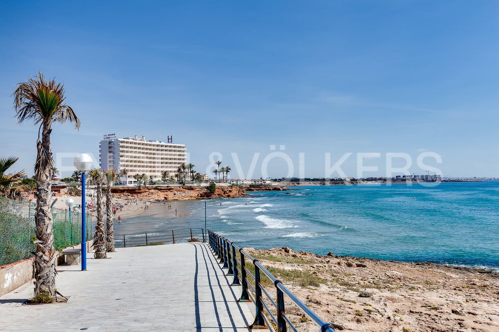 2 bedroom Apartment for rent in Orihuela Costa with pool garage - € 950 (Ref: 7772479)