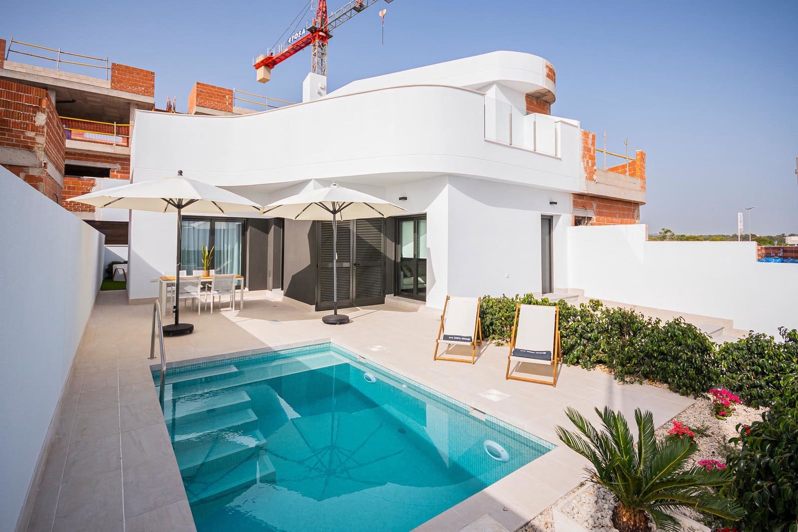 3 bedroom Terraced Villa for sale in Torrevieja with pool garage - € 539,000 (Ref: 7806704)