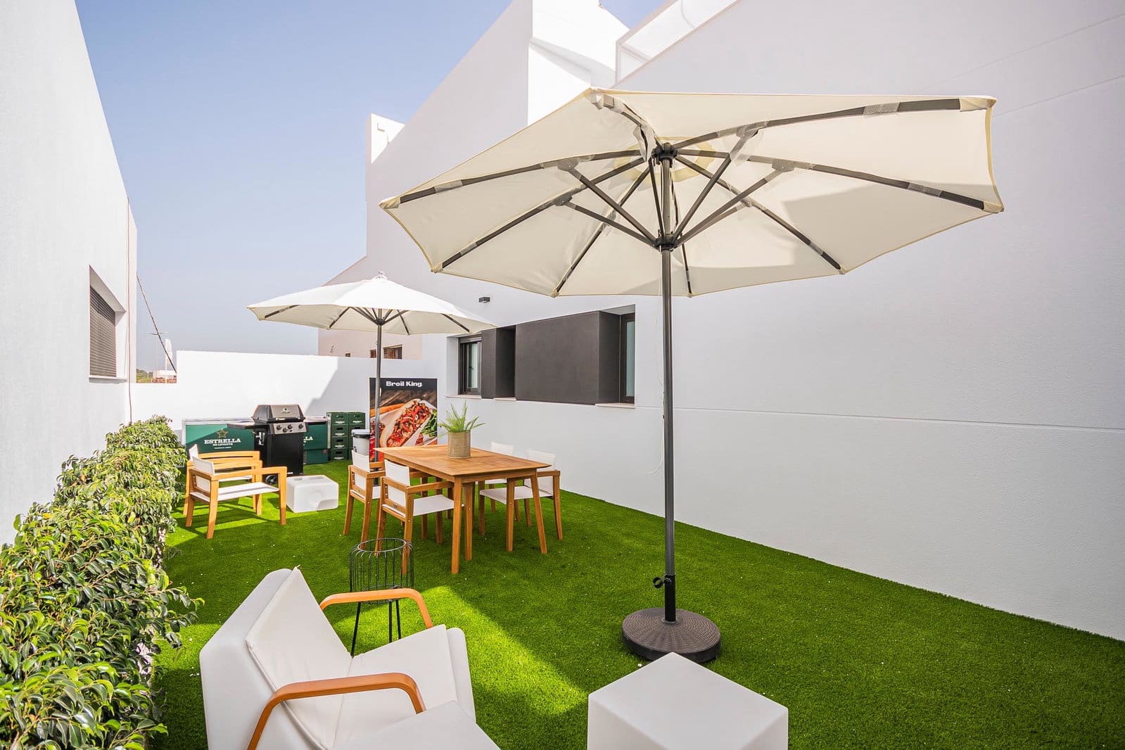 3 bedroom Terraced Villa for sale in Torrevieja with pool garage - € 539,000 (Ref: 7806704)
