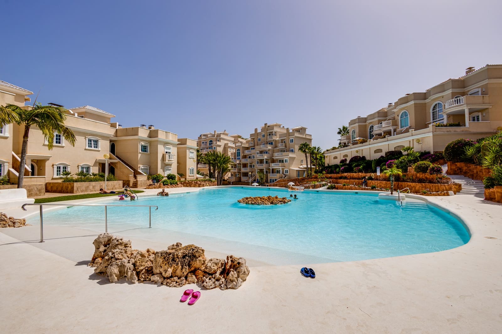 2 soveværelse Penthouse til salg i El Moncayo med swimmingpool garage - € 495.000 (Ref: 7976173)