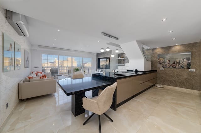 2 bedroom Penthouse for sale in El Moncayo, Guardamar del Segura with pool garage - € 495,000 (Ref: 7976173)