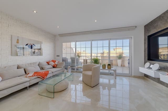 2 bedroom Penthouse for sale in El Moncayo, Guardamar del Segura with pool garage - € 495,000 (Ref: 7976173)