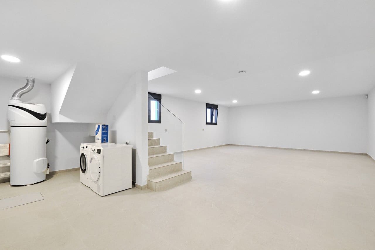3 bedroom Villa for sale in San Miguel de Salinas with pool garage - € 1,000,000 (Ref: 8031142)