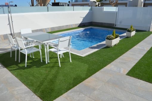 3 quarto Moradia para venda em San Pedro del Pinatar com piscina garagem - 375 000 € (Ref: 8062303)