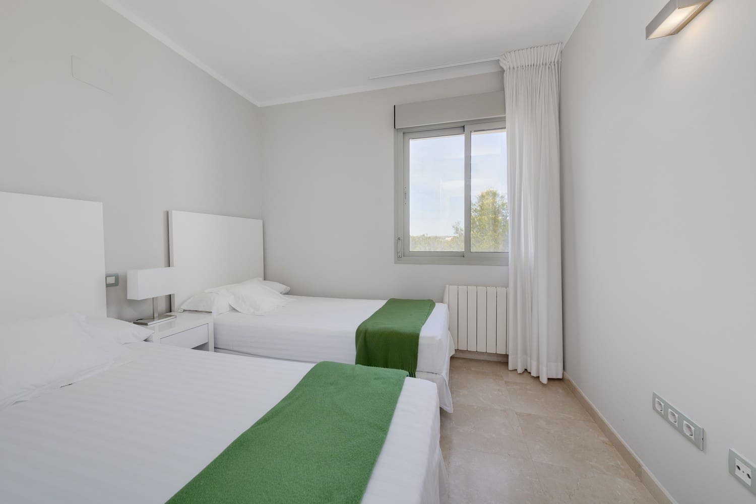 2 soverom Penthouse til salgs i Las Colinas Golf med svømmebasseng garasje - € 295 000 (Ref: 8246543)