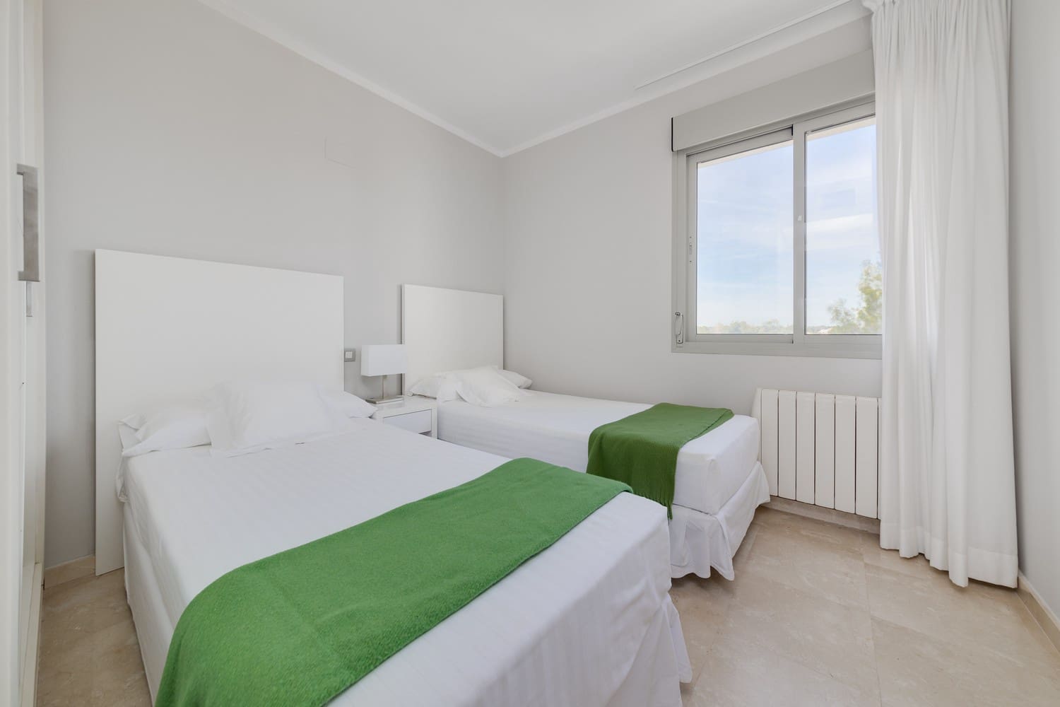 2 soverom Penthouse til salgs i Las Colinas Golf med svømmebasseng garasje - € 295 000 (Ref: 8246543)