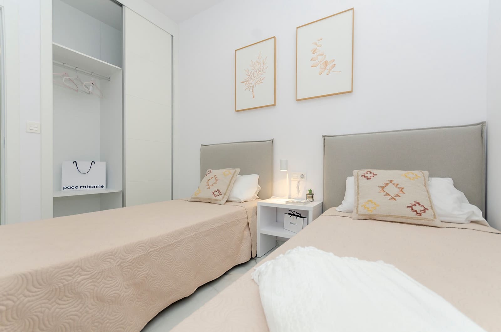 3 soverom Villa til salgs i Torrevieja med svømmebasseng garasje - € 409 000 (Ref: 8281938)