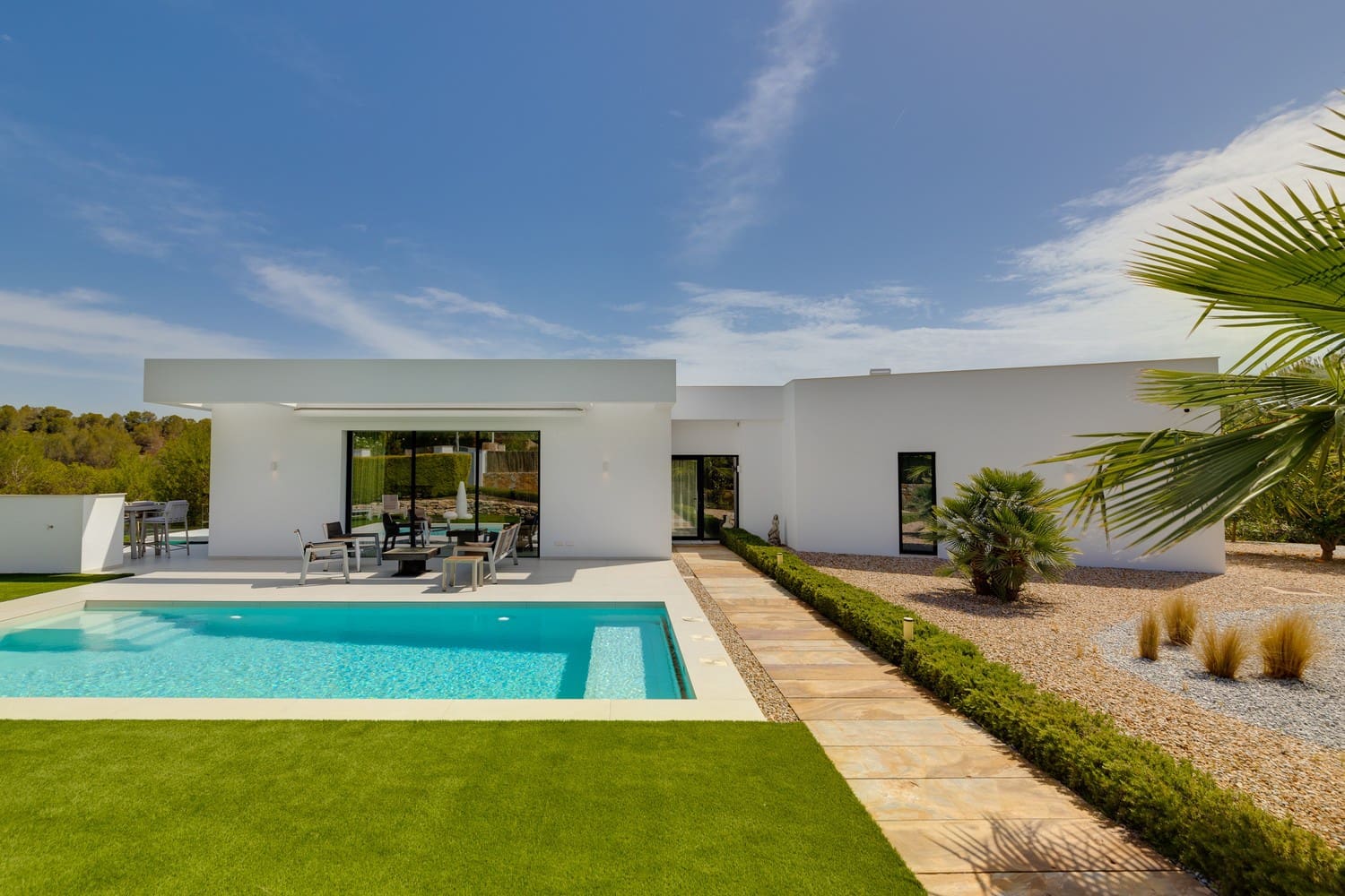 4 quarto Moradia para venda em Las Colinas Golf com piscina garagem - 1 695 000 € (Ref: 8394210)