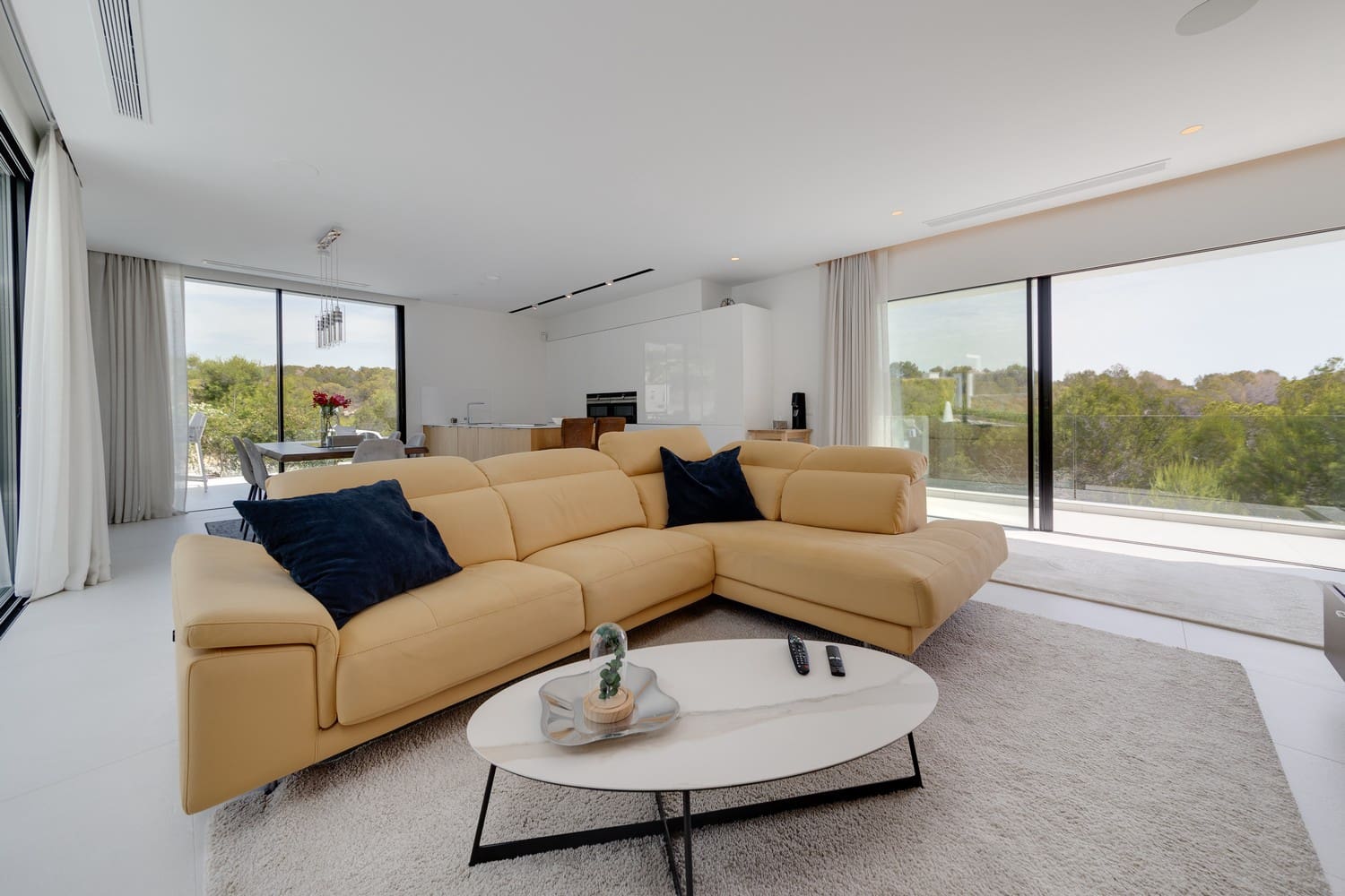 4 quarto Moradia para venda em Las Colinas Golf com piscina garagem - 1 695 000 € (Ref: 8394210)