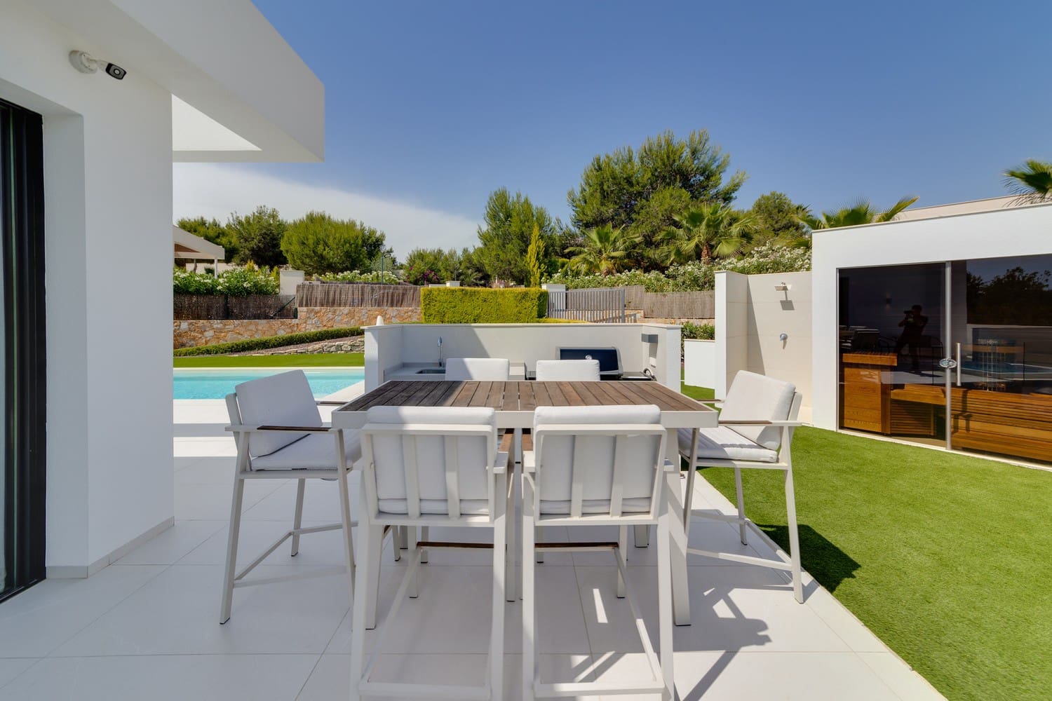 4 quarto Moradia para venda em Las Colinas Golf com piscina garagem - 1 695 000 € (Ref: 8394210)