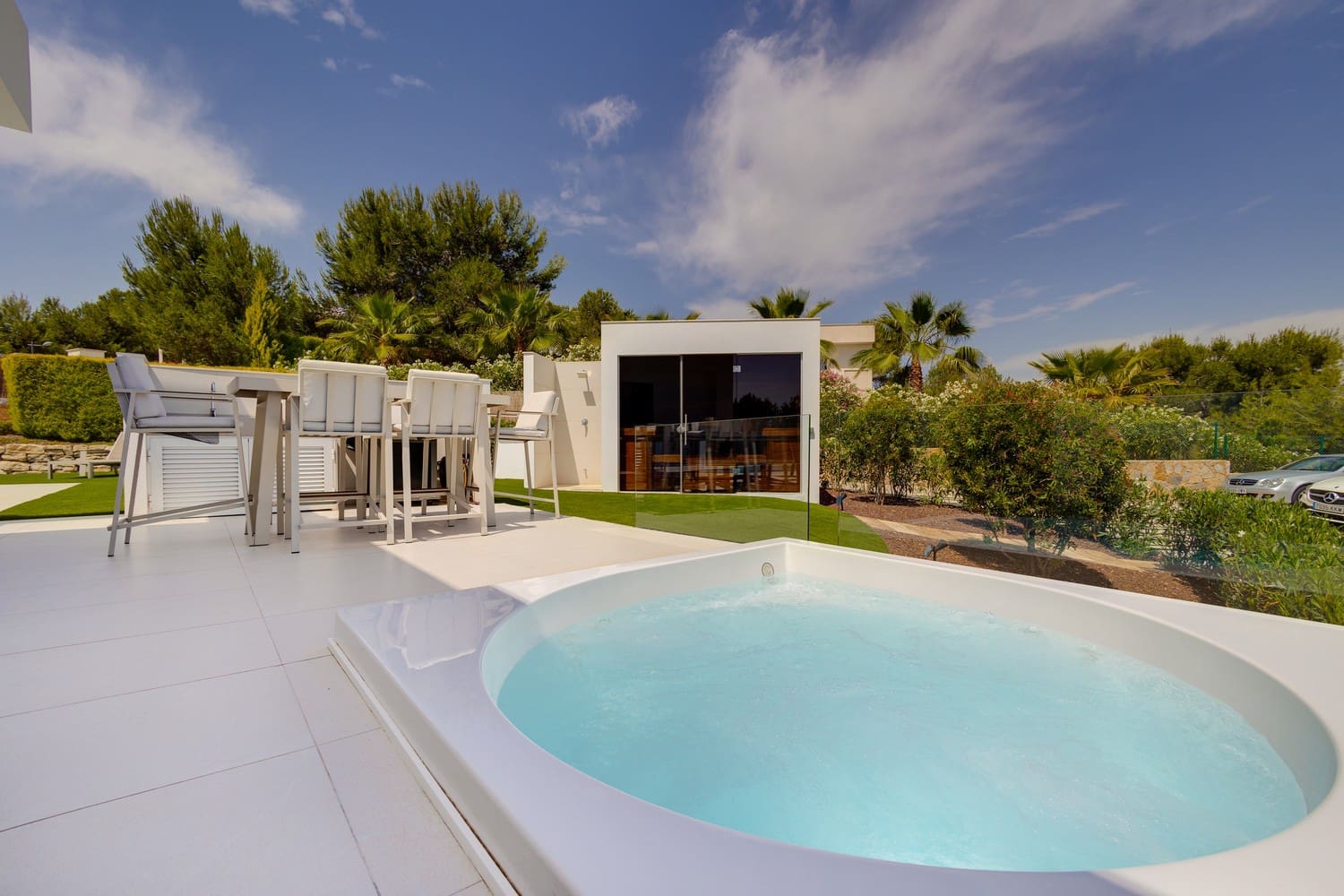 4 quarto Moradia para venda em Las Colinas Golf com piscina garagem - 1 695 000 € (Ref: 8394210)