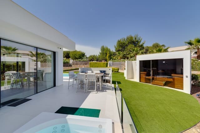 4 quarto Moradia para venda em Las Colinas Golf, Orihuela com piscina garagem - 1 695 000 € (Ref: 8394210)