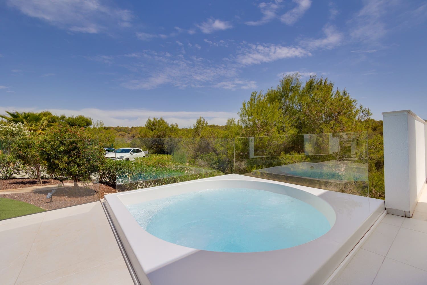 4 quarto Moradia para venda em Las Colinas Golf com piscina garagem - 1 695 000 € (Ref: 8394210)