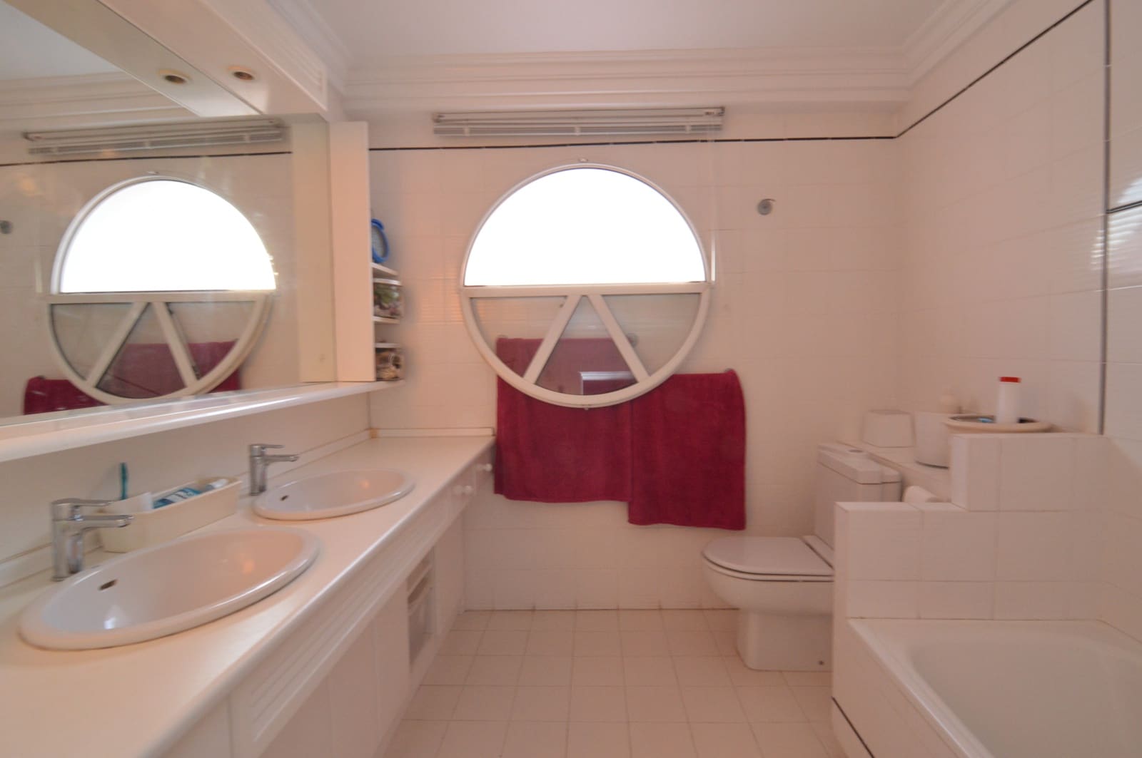 6 soveværelse Villa til salg i Torrevieja med swimmingpool garage - € 890.000 (Ref: 8453986)