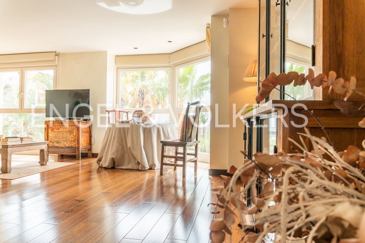 2 makuuhuone Huoneisto vuokrattavana paikassa Torrevieja - 1 400 € (Ref: 8486967)