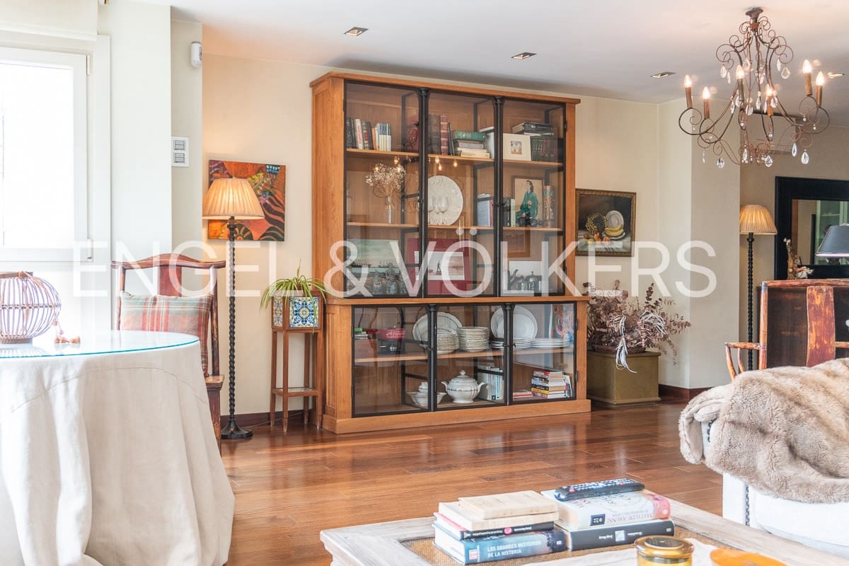 2 makuuhuone Huoneisto vuokrattavana paikassa Torrevieja - 1 400 € (Ref: 8486967)