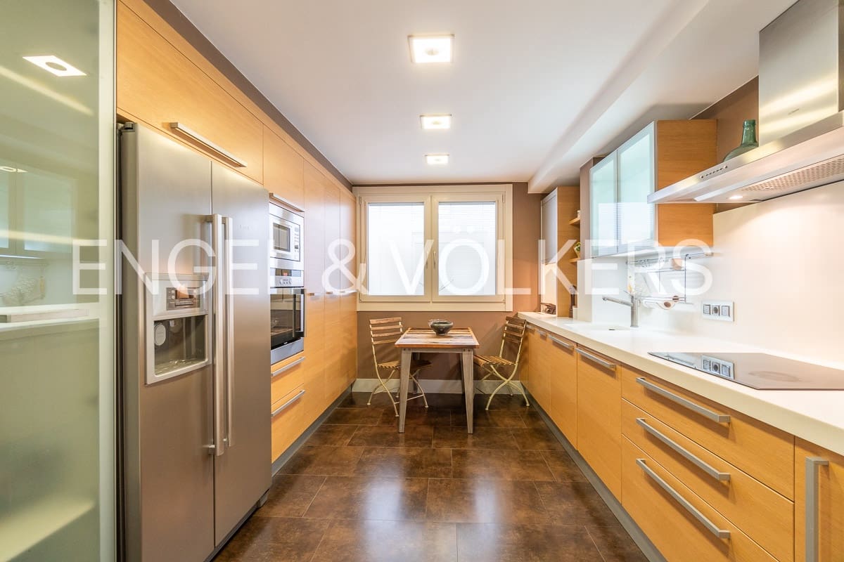 2 makuuhuone Huoneisto vuokrattavana paikassa Torrevieja - 1 400 € (Ref: 8486967)