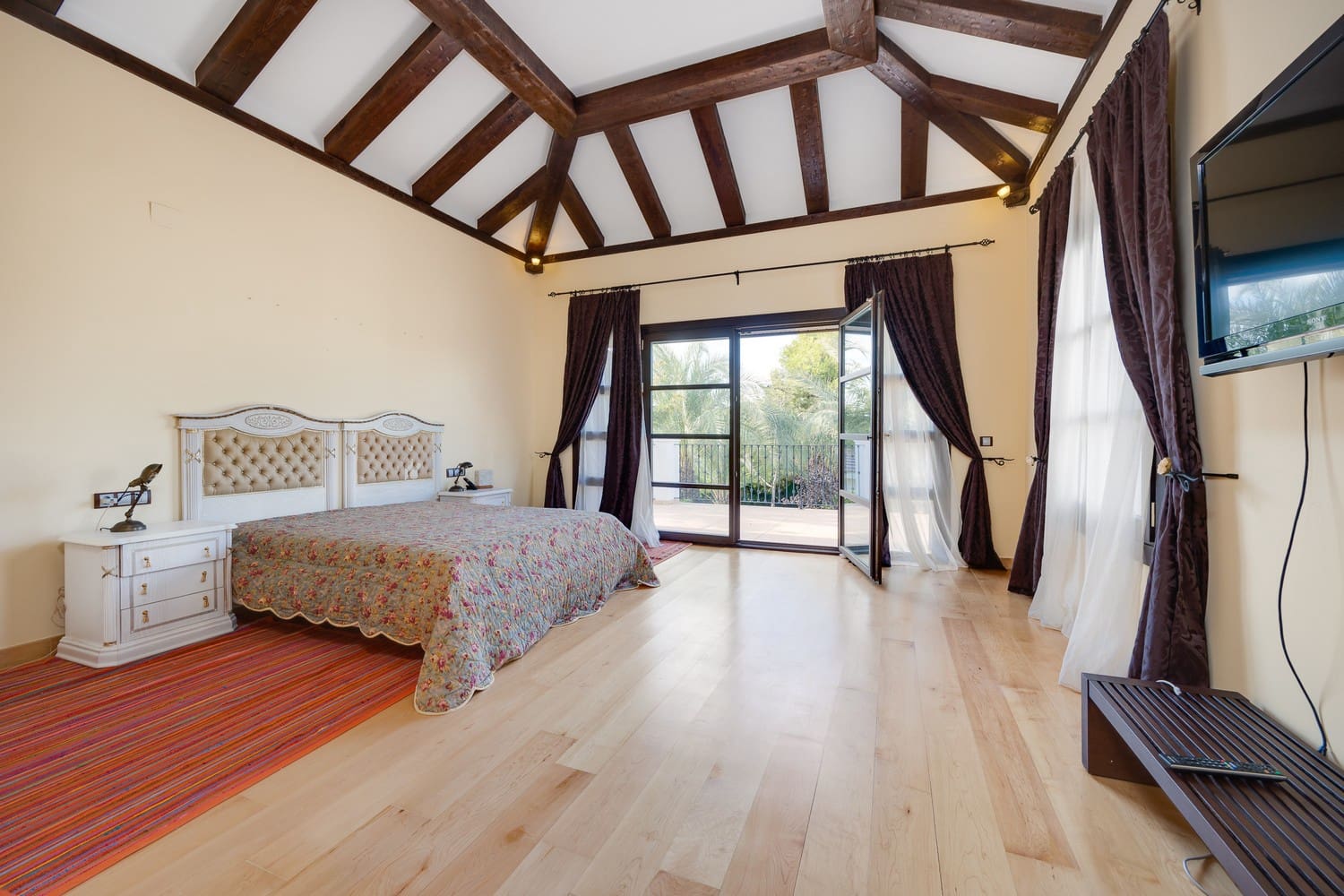 4 soverom Villa til salgs i Cabo Roig med svømmebasseng garasje - € 2 350 000 (Ref: 8546235)