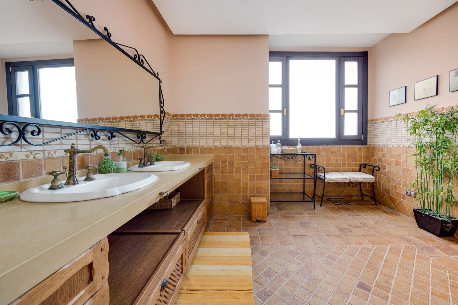 4 soverom Villa til salgs i Cabo Roig med svømmebasseng garasje - € 2 350 000 (Ref: 8546235)