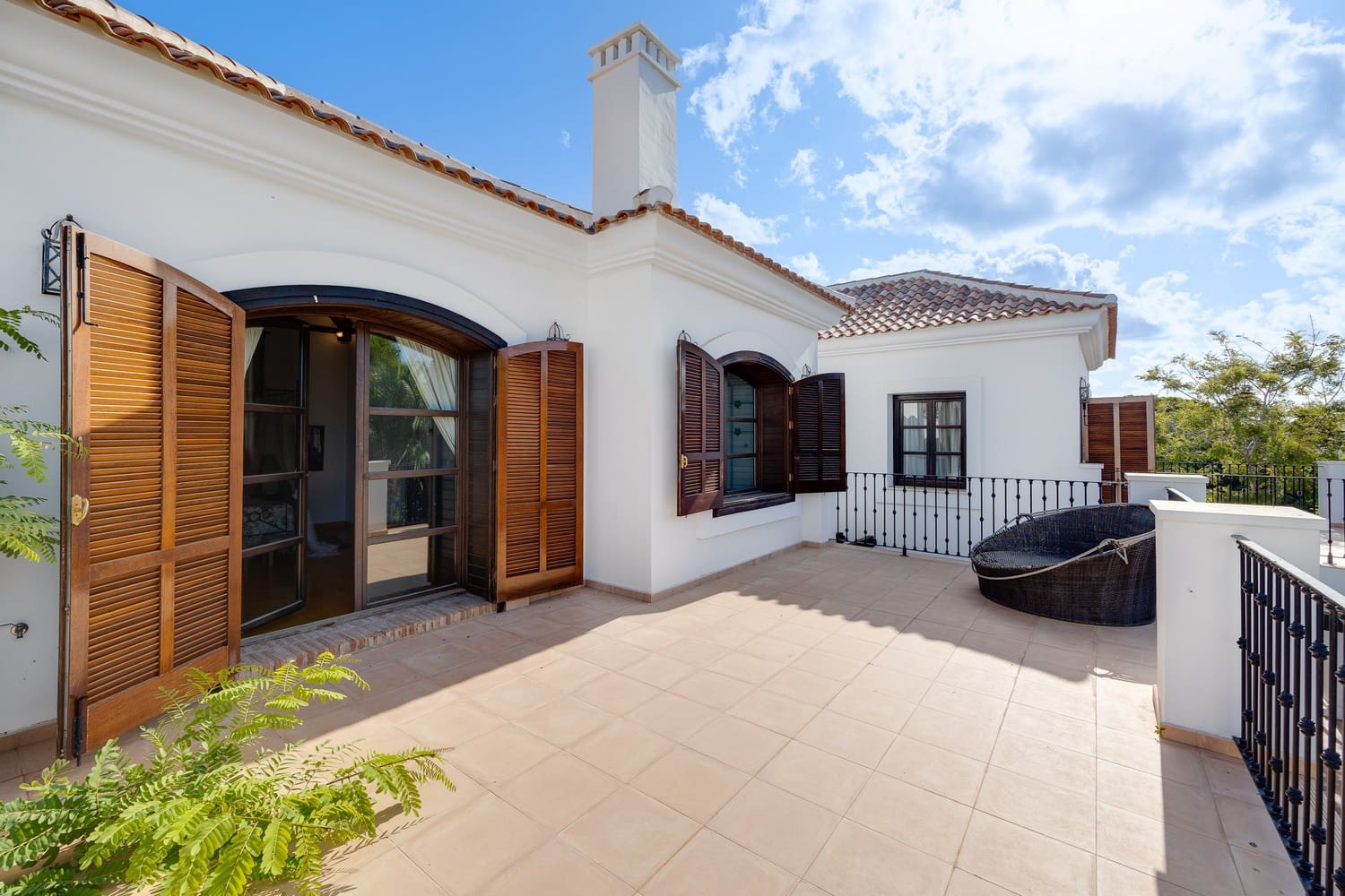 4 soverom Villa til salgs i Cabo Roig med svømmebasseng garasje - € 2 350 000 (Ref: 8546235)