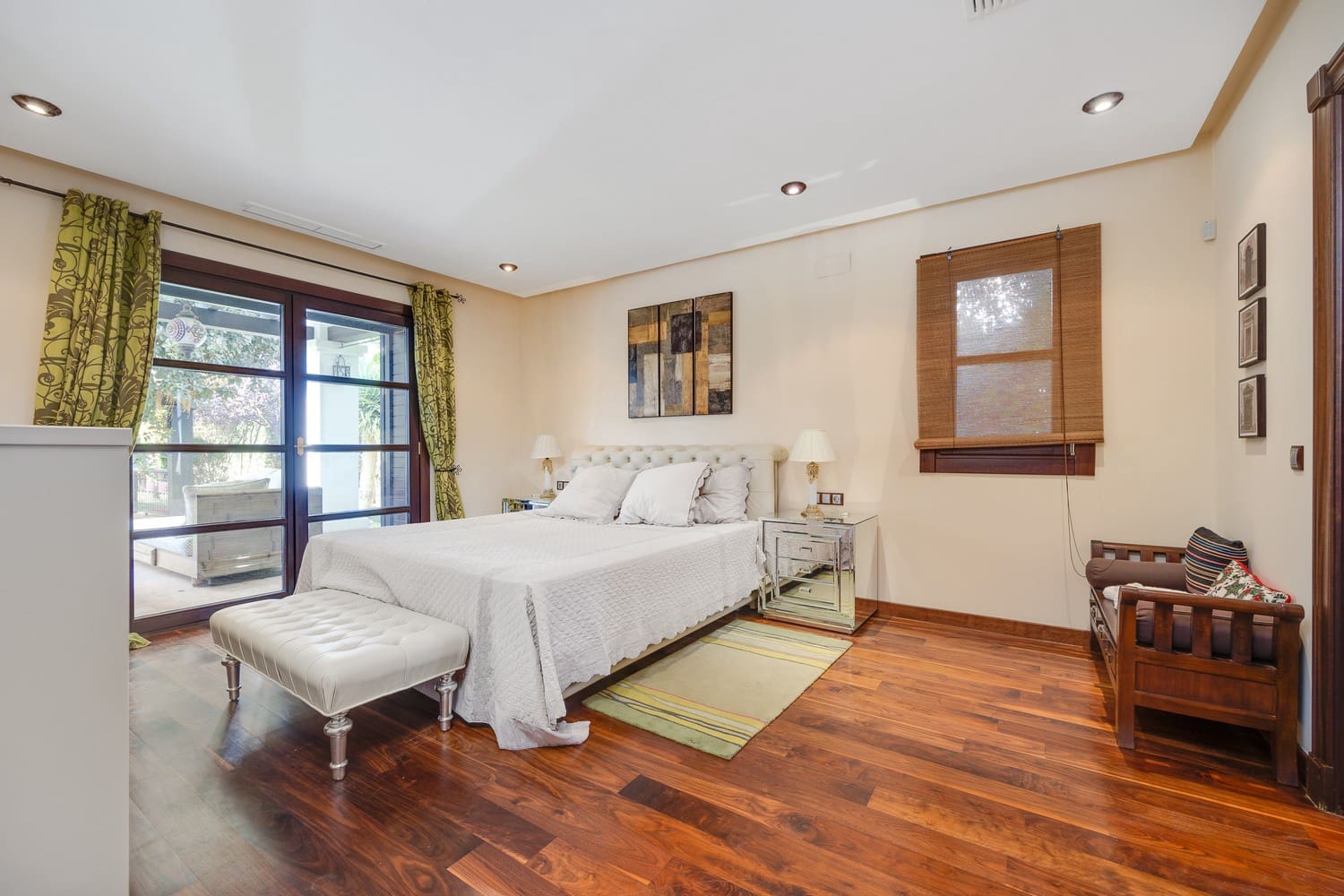 4 soverom Villa til salgs i Cabo Roig med svømmebasseng garasje - € 2 350 000 (Ref: 8546235)