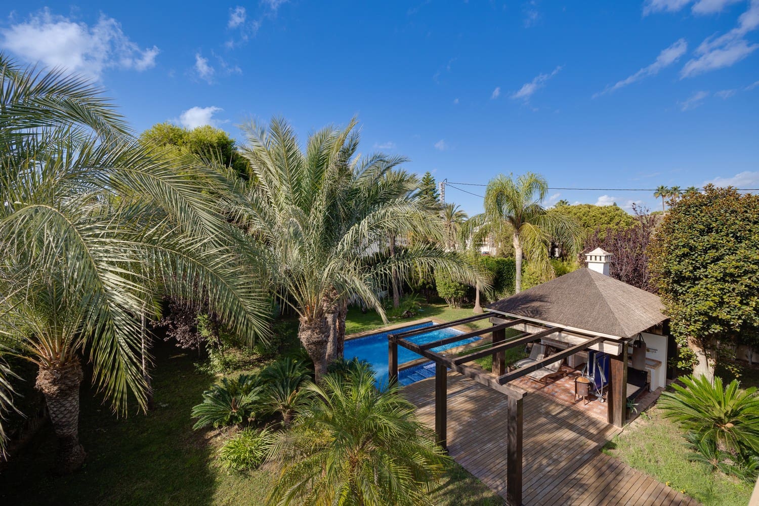 4 soverom Villa til salgs i Cabo Roig med svømmebasseng garasje - € 2 350 000 (Ref: 8546235)