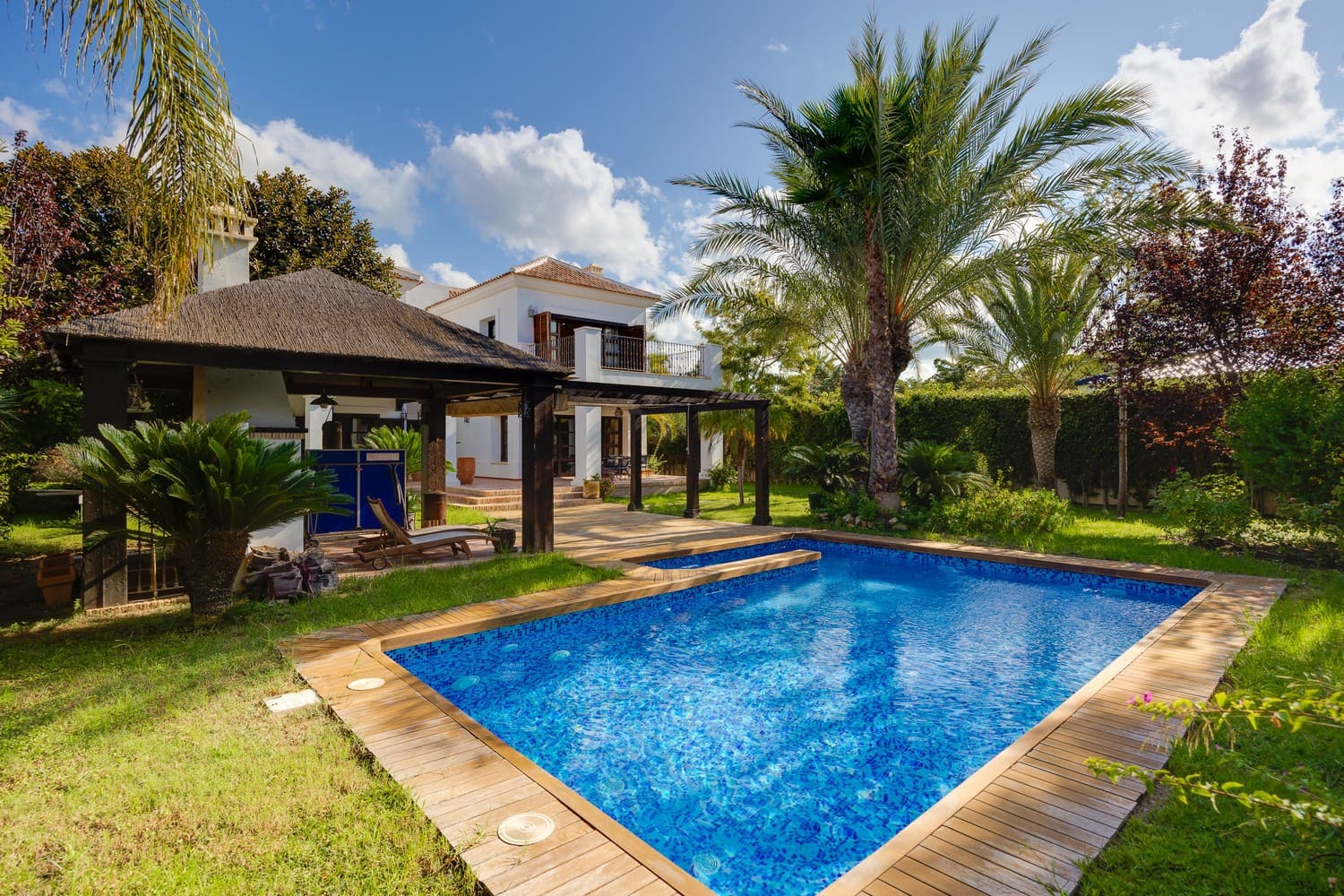 4 soverom Villa til salgs i Cabo Roig med svømmebasseng garasje - € 2 350 000 (Ref: 8546235)