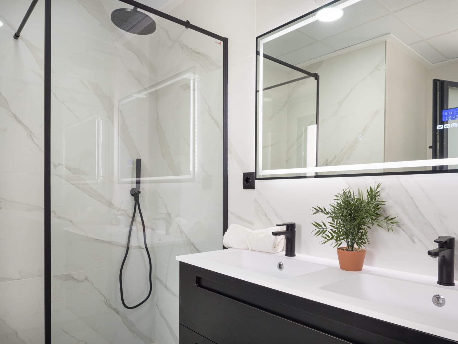 3 soveværelse Villa til salg i San Pedro del Pinatar med swimmingpool garage - € 439.000 (Ref: 8602468)