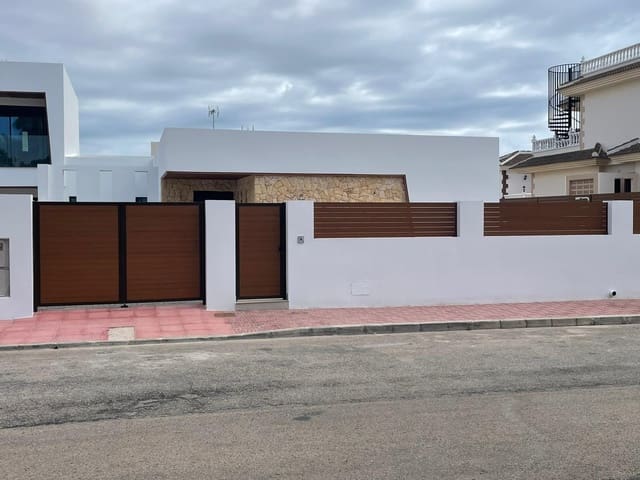 4 sypialnia Willa na sprzedaż w El Chaparral - La Siesta - La Torreta, Torrevieja z basenem garażem - 750 000 € (Ref: 8625886)