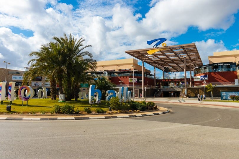 3 Zimmer Villa zu verkaufen in Playa Flamenca mit Pool Garage - 570.000 € (Ref: 8703237)