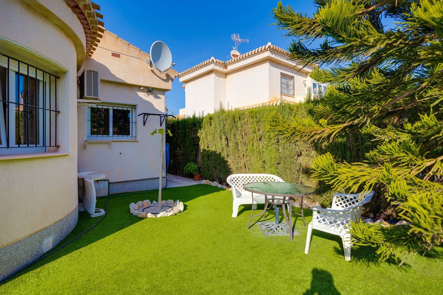 3 quarto Moradia para venda em Orihuela Costa com piscina garagem - 555 000 € (Ref: 8703237)