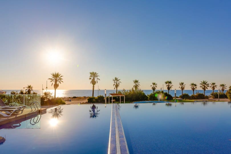 2 sypialnia Apartament na sprzedaż w Punta Prima z basenem garażem - 398 000 € (Ref: 8760532)