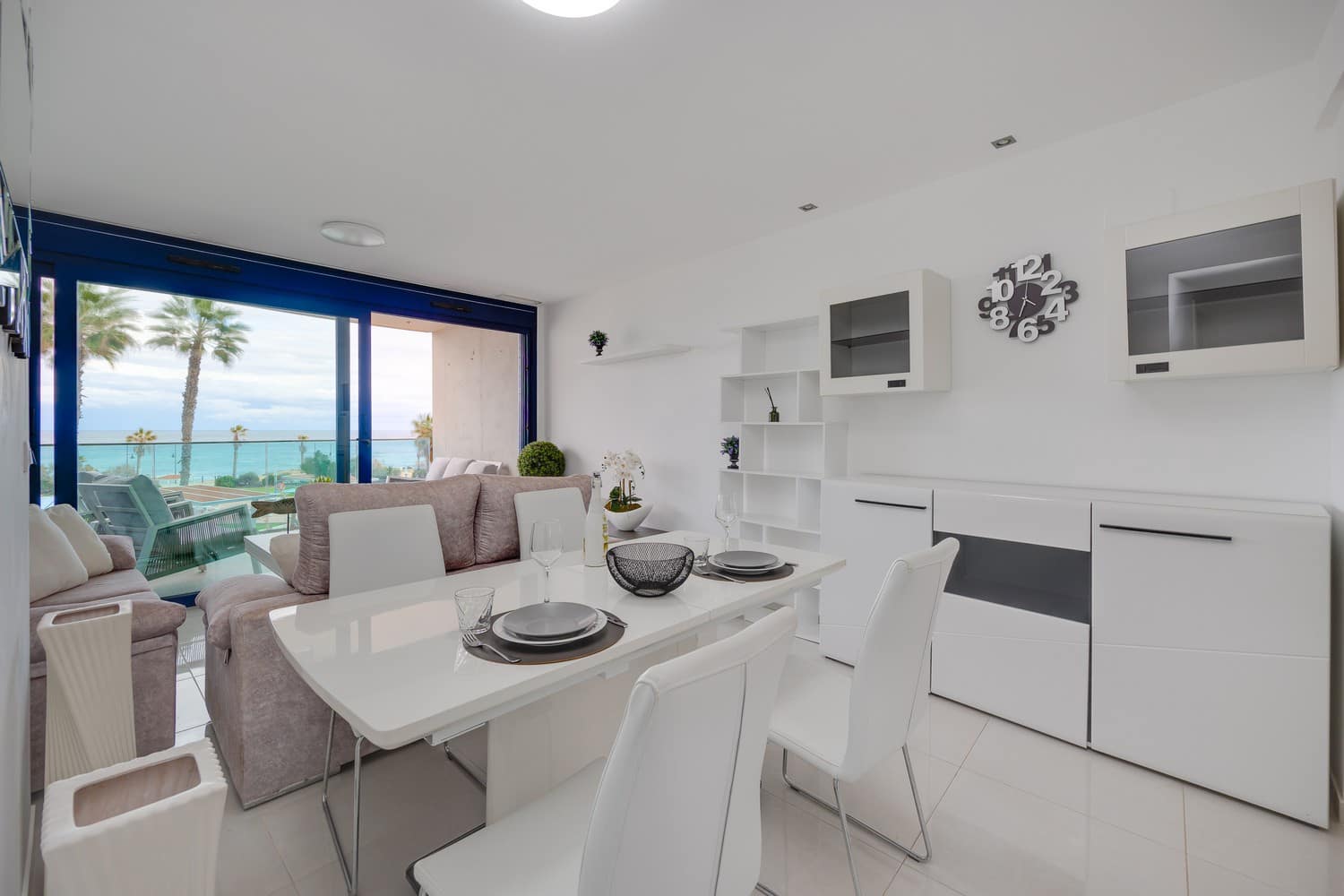 2 sypialnia Apartament na sprzedaż w Punta Prima z basenem garażem - 398 000 € (Ref: 8760532)