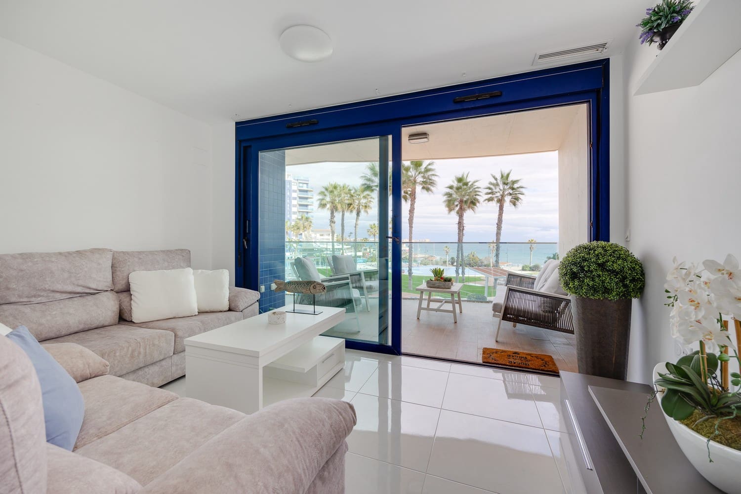 2 sypialnia Apartament na sprzedaż w Punta Prima z basenem garażem - 398 000 € (Ref: 8760532)