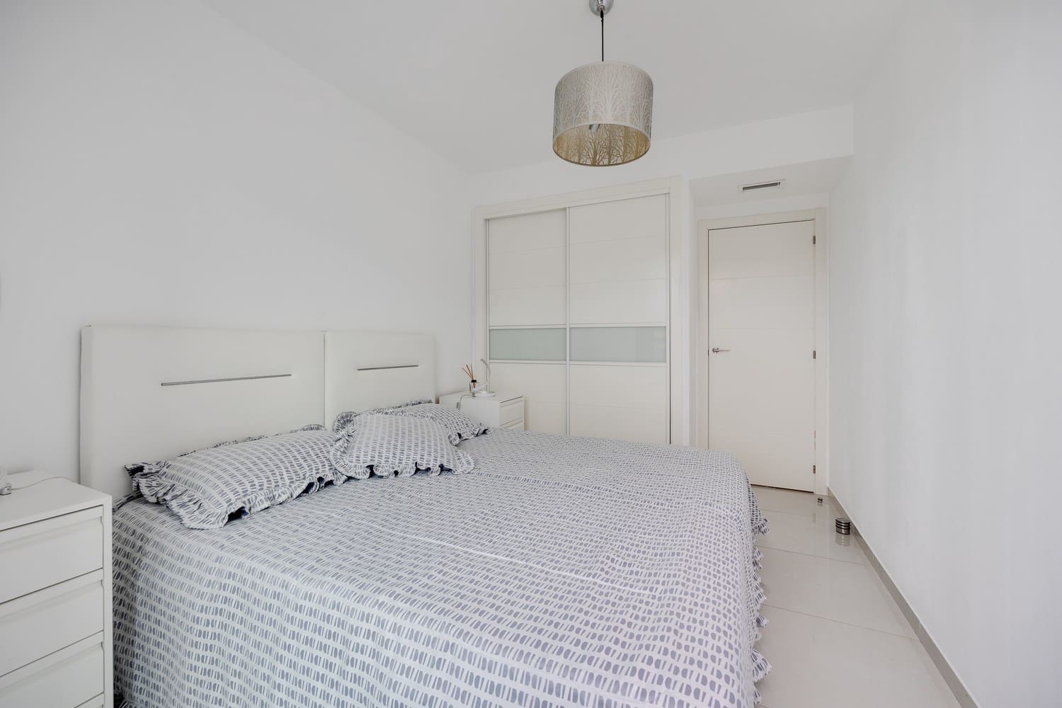 2 sypialnia Apartament na sprzedaż w Punta Prima z basenem garażem - 398 000 € (Ref: 8760532)