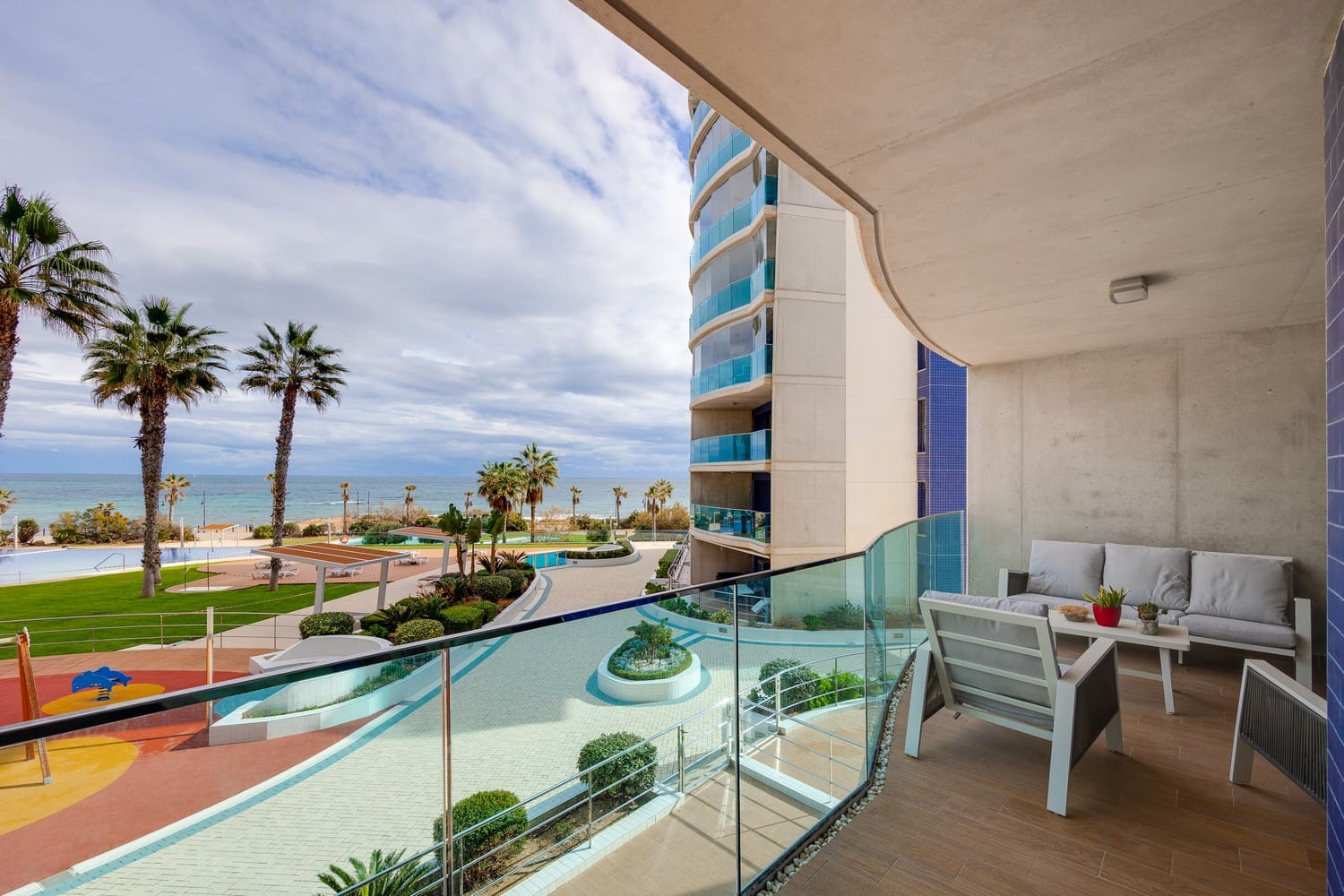 2 sypialnia Apartament na sprzedaż w Punta Prima z basenem garażem - 398 000 € (Ref: 8760532)