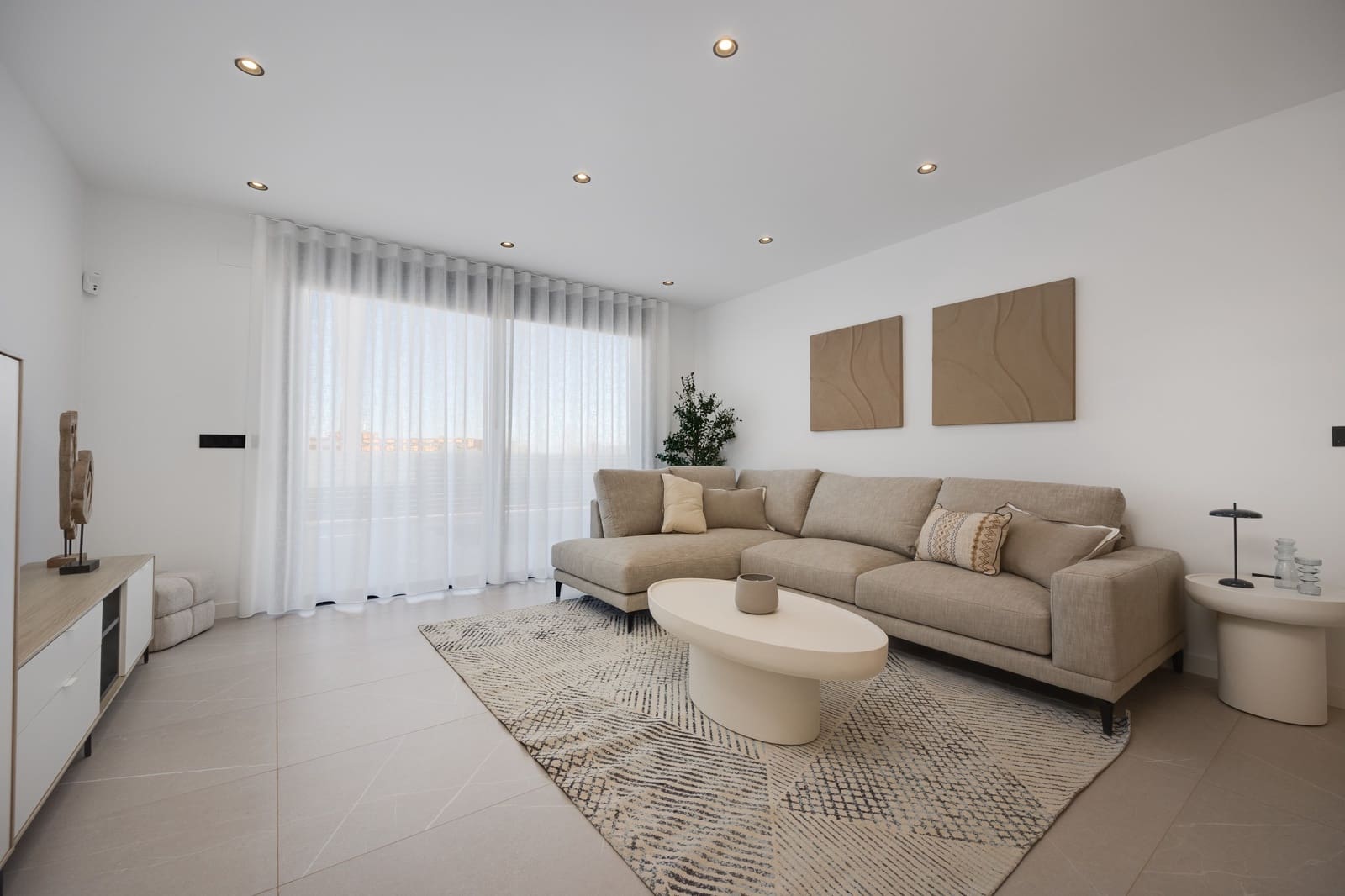 3 sypialnia Willa na sprzedaż w Torrevieja z basenem garażem - 595 000 € (Ref: 8777071)